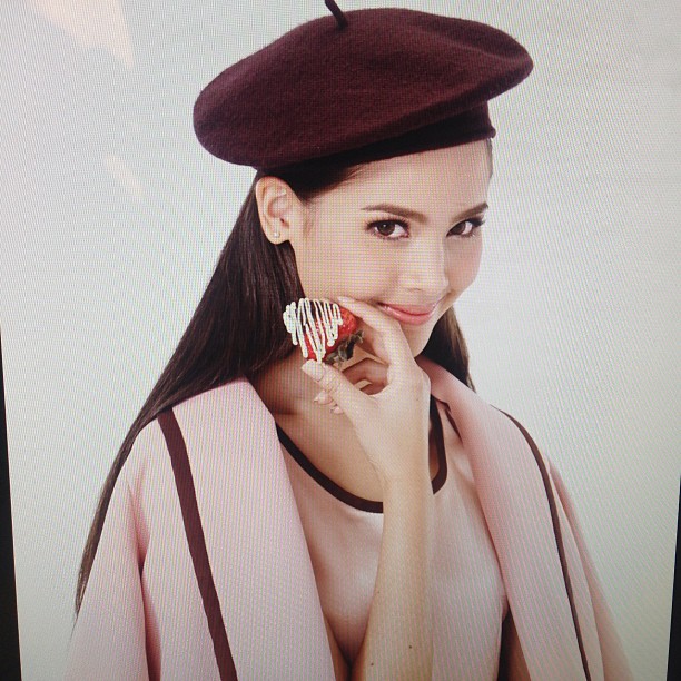 ญาญ่า อุรัสยา