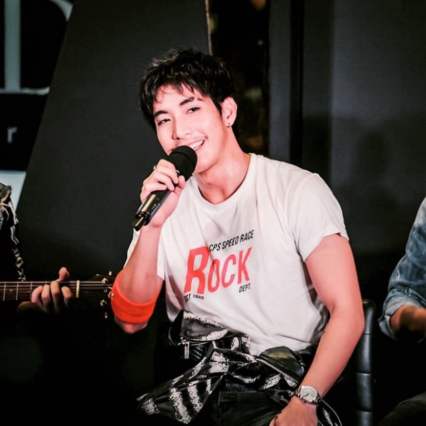 ลือกันกระจาย ! โตโน่ – แกรนด์ แอบซุ่มกิ๊ก