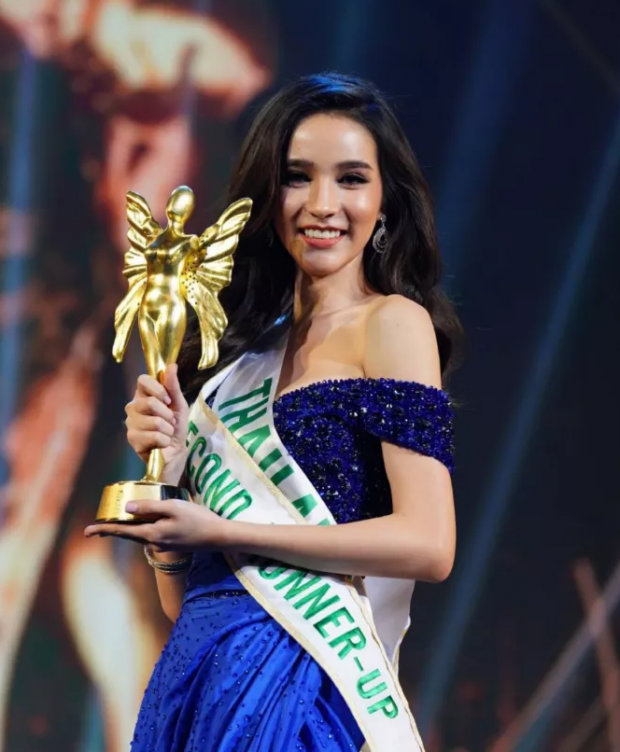 ปรบมือดังๆ!! โยชิ รินรดา คว้ารองชนะเลิศอันดับ 2 เวที Miss International Queen 2018