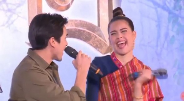 มีครูสอนดี!! เผยวินาที “ญาญ่า” เว้าอีสาน กลางงานแถลงข่าวภาพยนตร์ นาคี 2 น่าฮักแท้!! (มีคลิป)