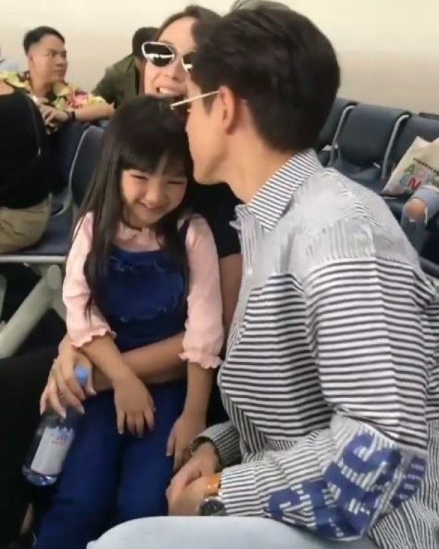 โมเมนต์พ่อแม่ลูกสุดน่ารัก!! “อรุณา-วศิน” พา “น้องนุดา” มาเที่ยว ดีต่อใจสุดๆ (มีคลิป)