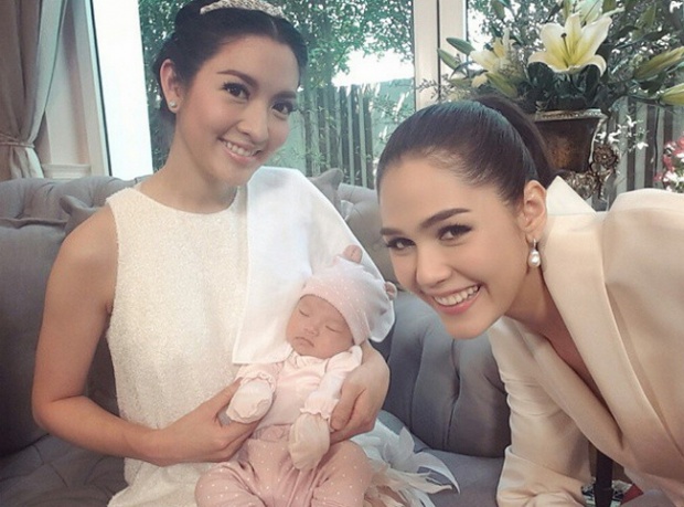 ชมพู่ เยียมรับขวัญ น้องปีใหม่ ลูกสาวแม่แอฟ