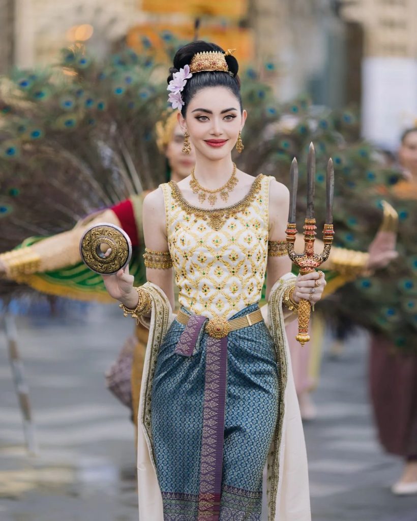  รวบตึงความสวย ใหม่ ดาวิกา ถอดสายน้ำเกลือแต่งจัดเต็มหัวจรดเท้า