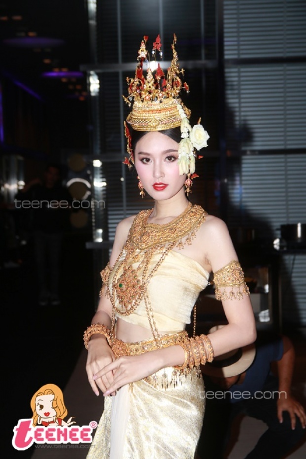 งดงามดั่งหลุดออกมาจากวรรณคดี ปอย ตรีชฎา สวยเจิดจรัสในชุดไทย