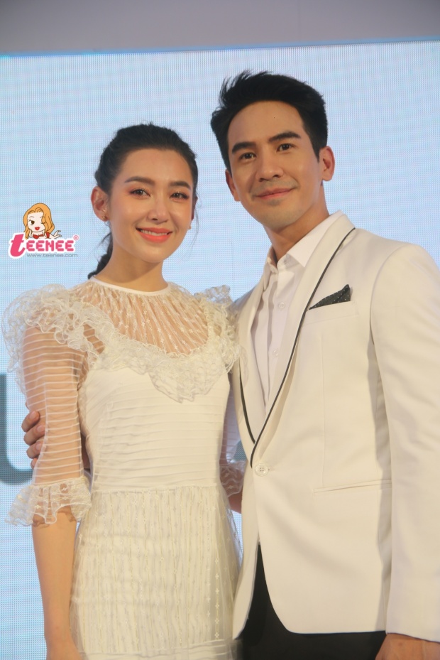 “พี่หมื่นโป๊ป” ควงสาว “เบลล่า ” ออกงานอีเว้นท์ แต่ละช็อตทำเอาฟินสุดๆ