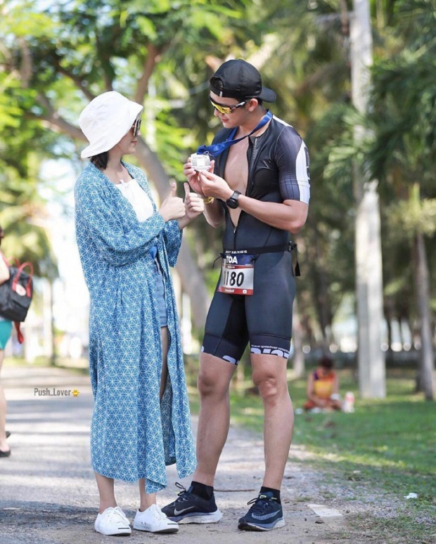 หวานมากก!!ส่องโมเมนต์ ดีเจพุฒ วิ่งเทิร์น จูบมือ จุ๋ย เติมพลัง(คลิป)