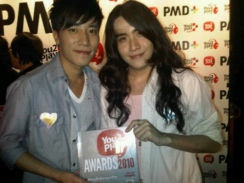 2 หนุ่ม Singular @ facebook