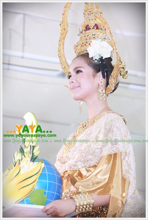 PIC ญาญ่า อุรัสยา สวยงามแบบผู้หญิงไทย