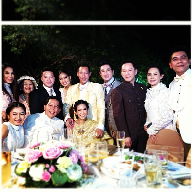 Pic : ชื่นมื่น ภาพบรรยากาศงาน ฉลองมงคลสมรสพระราชทาน ‘ป๊อก-ตั๊ก’  