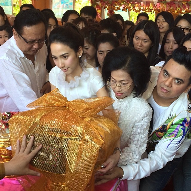 บรรยากาศงานทำบุญวันเกิดล่วงหน้าของ อั้ม พัชราภา