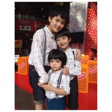 Pic : วันเฉลิม 3 รุ่น หล่อ น่ารักม๊ากมาก @IG