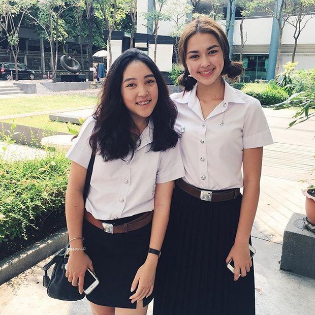 10ภาพ แพทริเซีย ในชุดนิสิต ...สาวจุฬา น่ารักเบอร์แรงมาก!