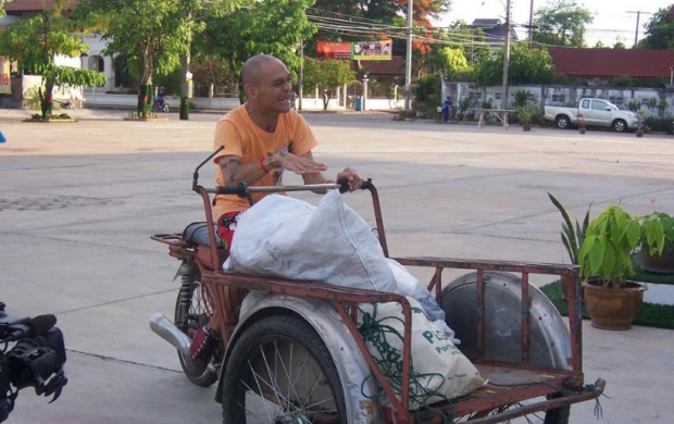 จำได้ไหม “อ่าง เถิดเทิง” อดีตตลกดาวรุ่ง ล่าสุด ชีวิตสุดพลิกผันขนาดนี้!