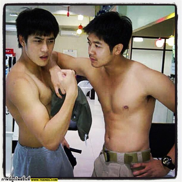 เคน ภูภูมิ หนุ่มหล่อกำลังฮอตๆ