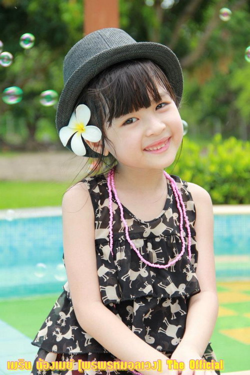 รูปน่ารักๆ น้องอันดา จาก พรพหมอลเวง 