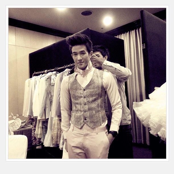 Pic: 5 สุภาพบุรุษจุฑาเทพ รวมตัวหล่อ งานครอบครัวข่าว 3