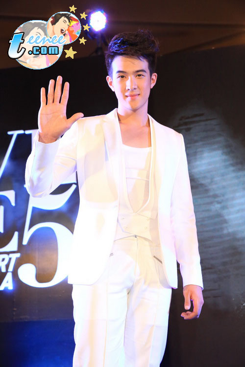 เจมส์ มาร์