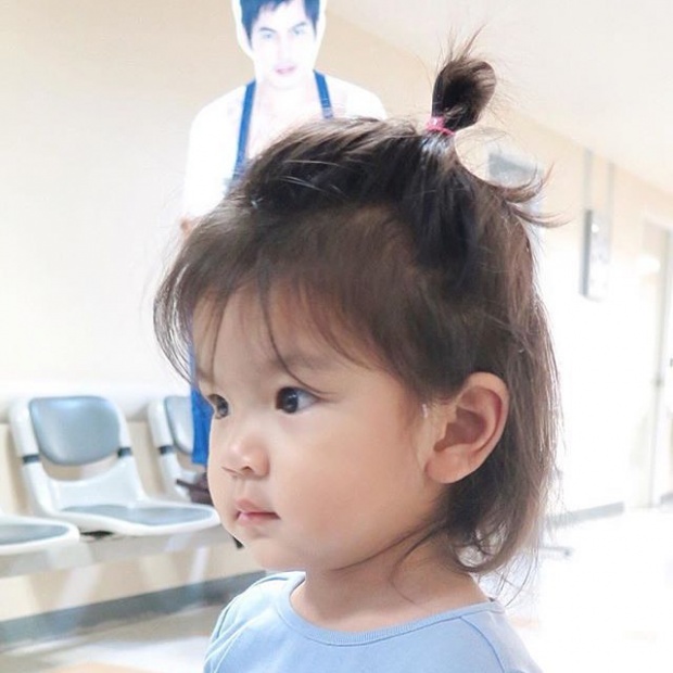 แจกความสดใส กับ ภาพและ คลิป น่ารักๆของ น้องมะลิลูกพ่อปอ น่าเอ็นดูมากก