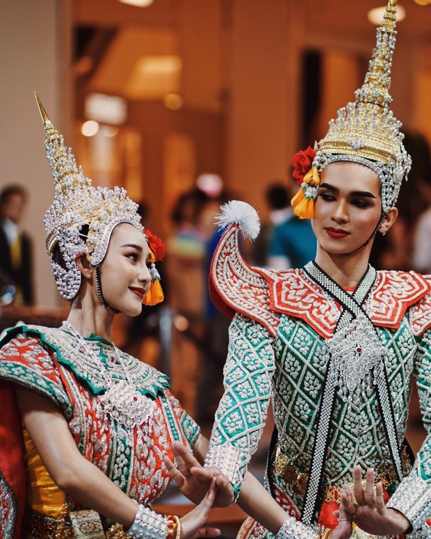 งามซึ้งตรึงใจ นาว ทิสานาฎ สวมชุดไทย โชว์ร่ายรำแบบหวานหยดย้อย(คลิป)