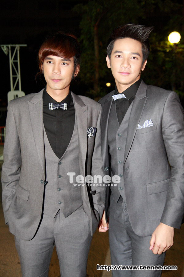 2 หนุ่มจากบ้าน AF