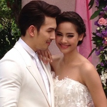 ฟินเว่อร์ !! ภาพงานแต่งงาน อั้ม อธิชาติ - ญาญ่า