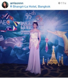 สวยสะพรั่ง !! แอลลี่ พิมพ์บงกช สวยสง่างามม๊ากมาก