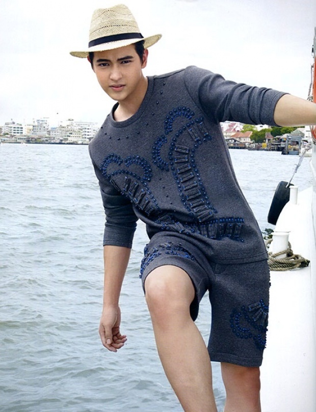 หล่ออะ ! เจมส์ จิรายุ ลุคนี้พี่ปลื้ม