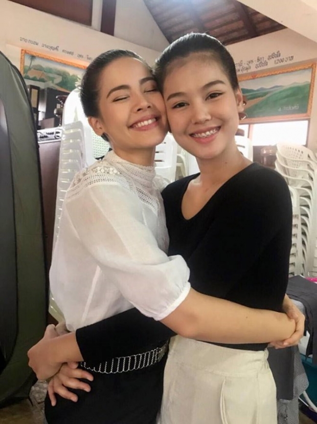 เปิดวาร์ป!  “ฝ้าย สุพรรณิการ์” สแตนอินฝาแฝด “ญาญ่า อุรัสยา” ในละครเรื่อง “กลิ่นกาสะลอง”