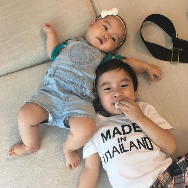 ชมโมเมนต์น่ารัก ๆ กับการเป็นพี่ชายที่แสนดีของ “น้องแพทริก” ลูกแม่นิหน่ากัน