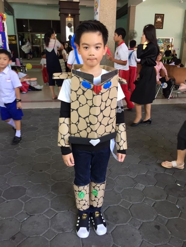 เปิดภาพ น้องแอร์บัส ลูกชายคนเดียวของ โอ วรุฒ ปัจจุบันอายุ 9 ขวบแล้ว ฉายแววหล่อตามพ่อ!