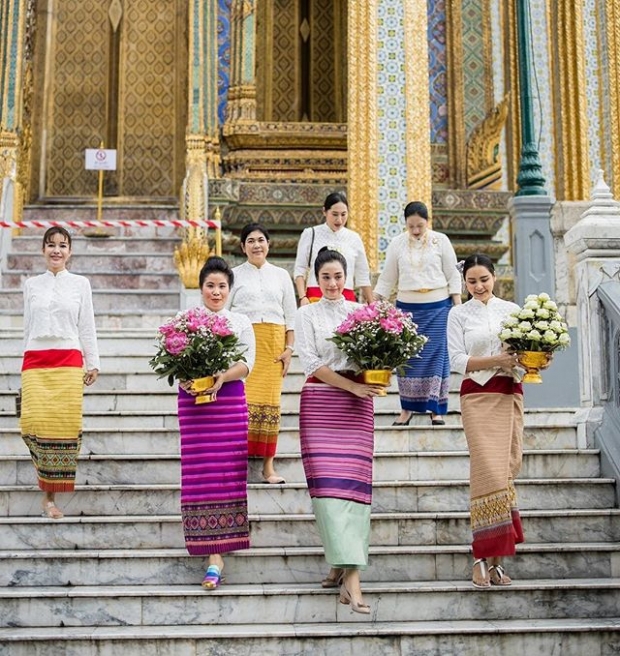 “กระแต ศุภักษร” ควงคู่ลูกสาว “น้องเจ้าขา”  แต่งชุดไทยล้านนา ร่วมทำบุญวันเกิด “ครีม เปรมสินี”