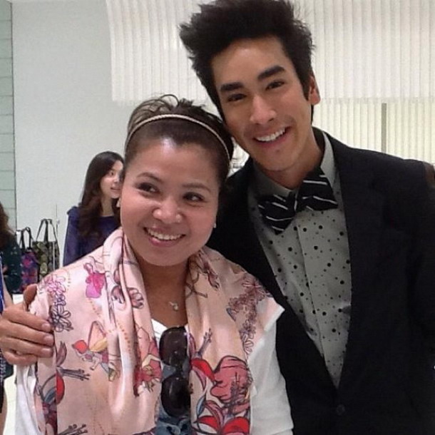 ณเดชน์ และ คุณแม่ 