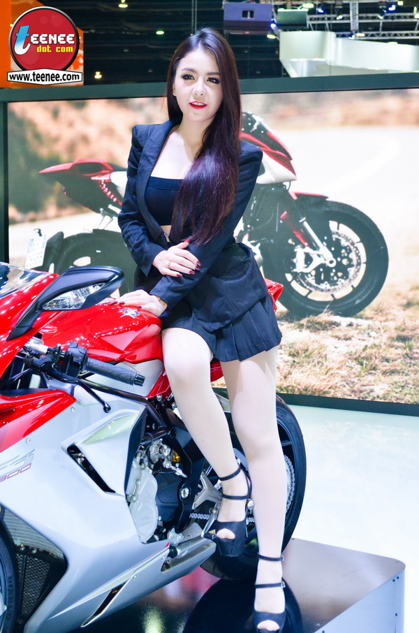 เปรี้ยว เท่ห์! สไตล์ สาวๆ จาก MV Agusta