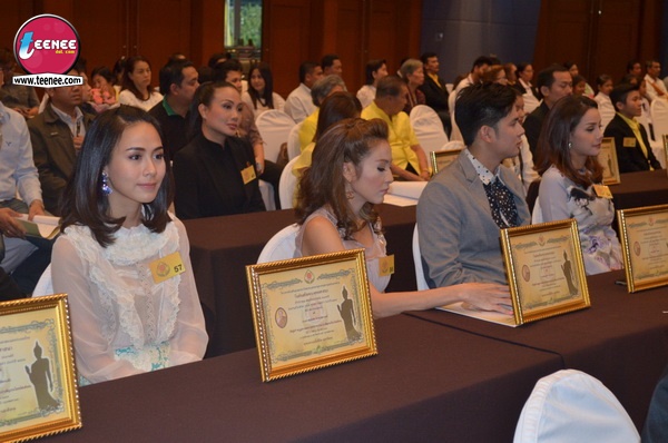 ดาราแห่รับรางวัล พุทธธรรมสภา อีกหนึ่งความภาคภูมิใจ