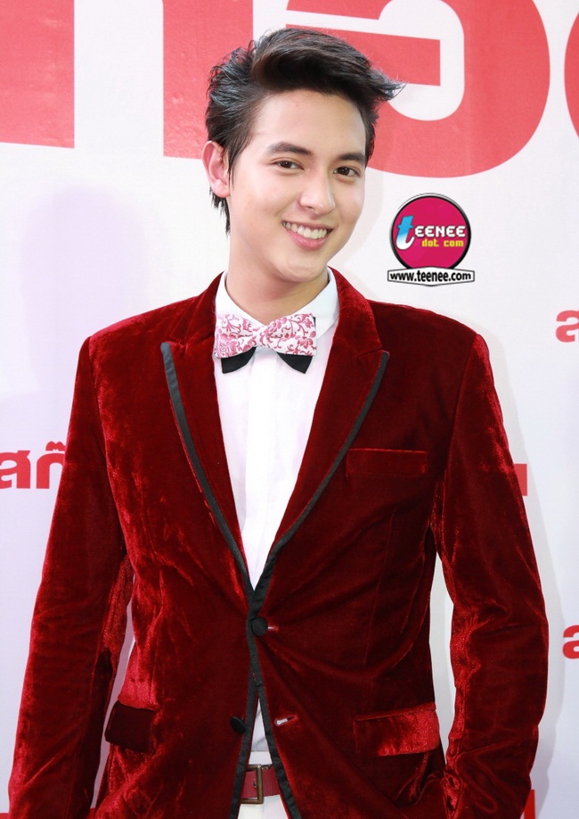 เจมส์ จิรายุ