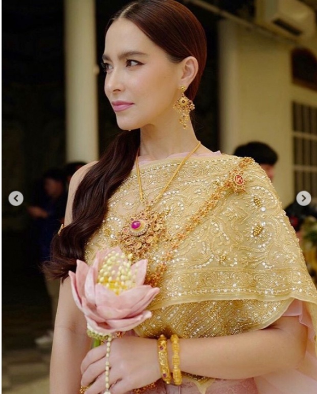 จัดเต็มกับภาพ “มาช่า” งดงามเลอค่าในชุดไทย