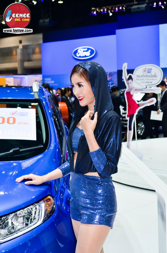 เรียวขา สวยเนียน! ของ สาวๆจาก FORD