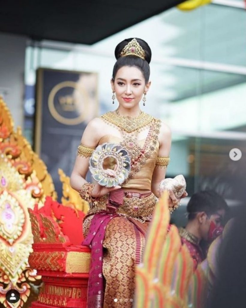 มัดรวมลุค เบลล่า ยืนหนึ่งตำแหน่งนางสงกรานต์3ปีสวยจึ้งไม่หยุด