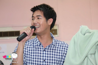 Pic เวียร์ @งานกาชาด