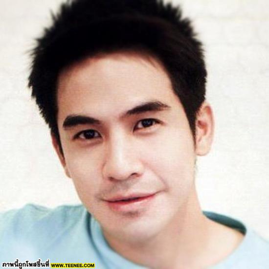 โป๊ป หล่อมาก ยิ้มละลายใจ