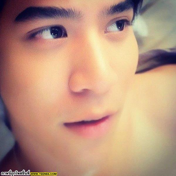 Pic: พอร์ช ศรัญย์ หล่อ ชวน ใจ ละลาย 