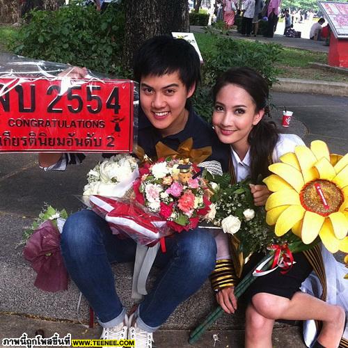 PIC แต้ว ณฐพร บัณฑิตใหม่จากรั้วจุฬา กับเพื่อนพ้องในวงการ