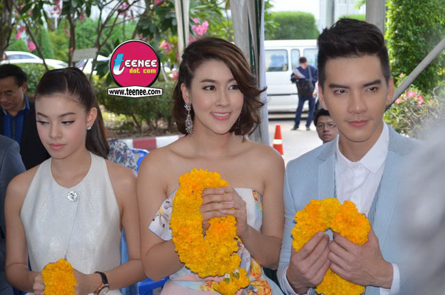 เชียร์ ฑิฆัมพร