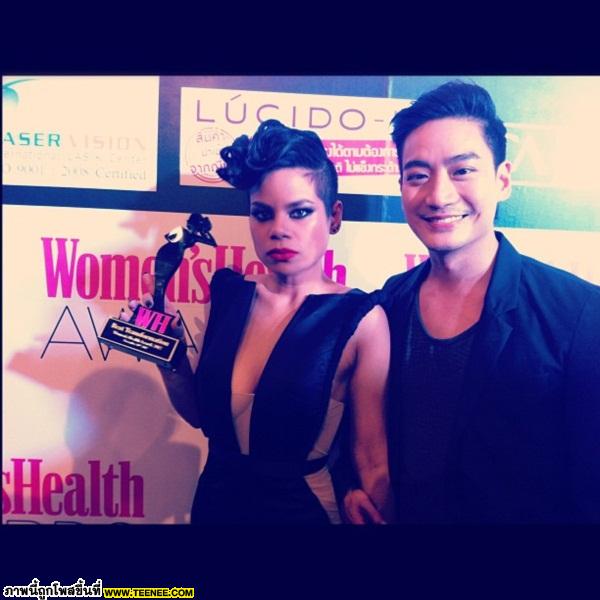 ดารา+นางเเบบรับรางวัลWomens Health Awards 2012