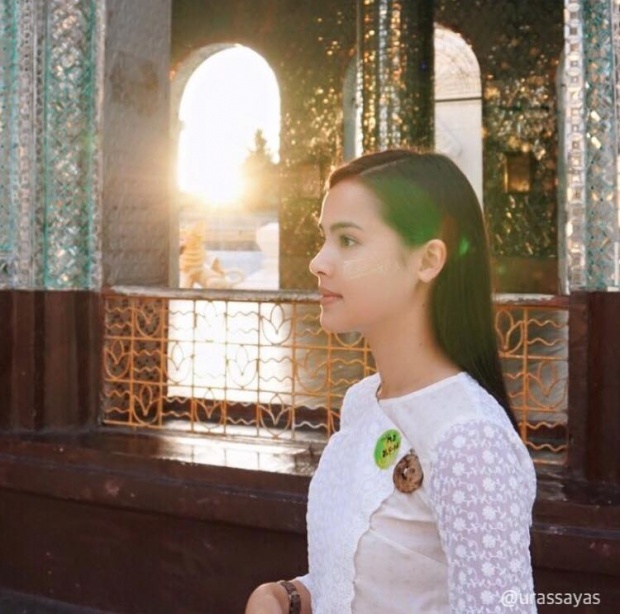  ญาญ่า อุรัสยา ในลุค สาวพม่า ประแป้ง ทานาคา ลายพร้อย 