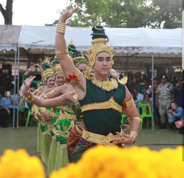 ประมวลภาพ!! “ณเดชน์-ญาญ่า” รำบวงสรวงนาคี 2 คำชะโนด