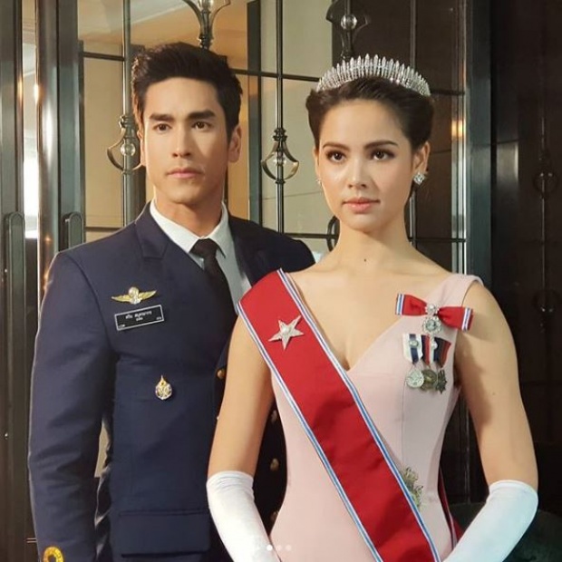 เผยโฉมแสตนอิน ญาญ่า อีกคนที่ไม่ใช่ แอน ทองประสม แถม ณเดชน์ อุ้มแนบอกอีก!