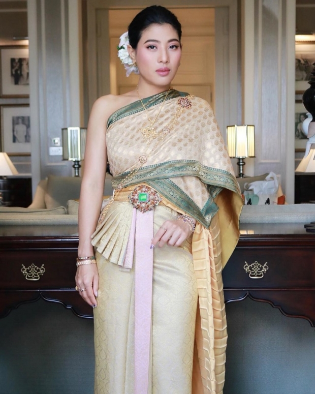  พระองค์หญิงฯ ฉลองพระองค์ในชุดไทย ทรงพระสิริโฉมงดงาม