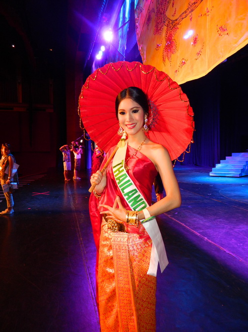  น้องแซมมี่ miss international queen 2011สวยเวอร์ 