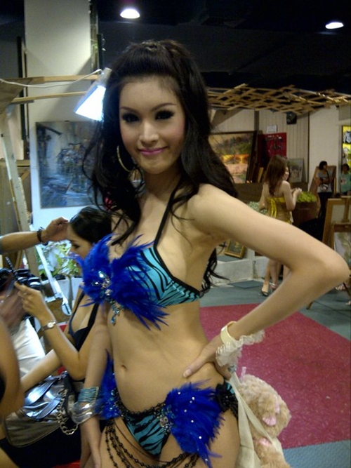  น้องแซมมี่ miss international queen 2011สวยเวอร์ 